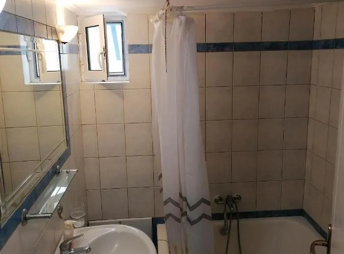 Angela Apartmán Koróni